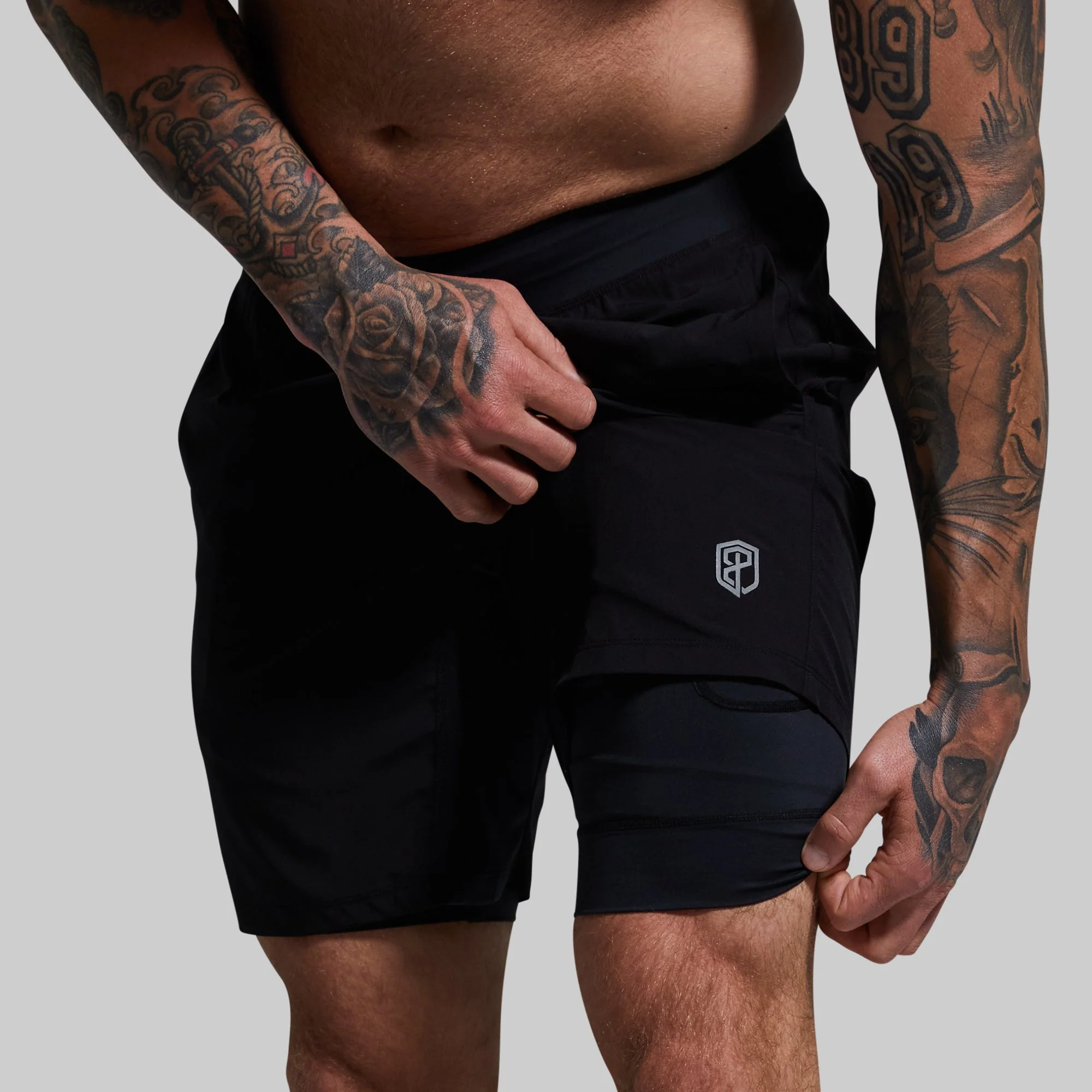Versatile Short w/ Compression 9" (Black) - Image 5