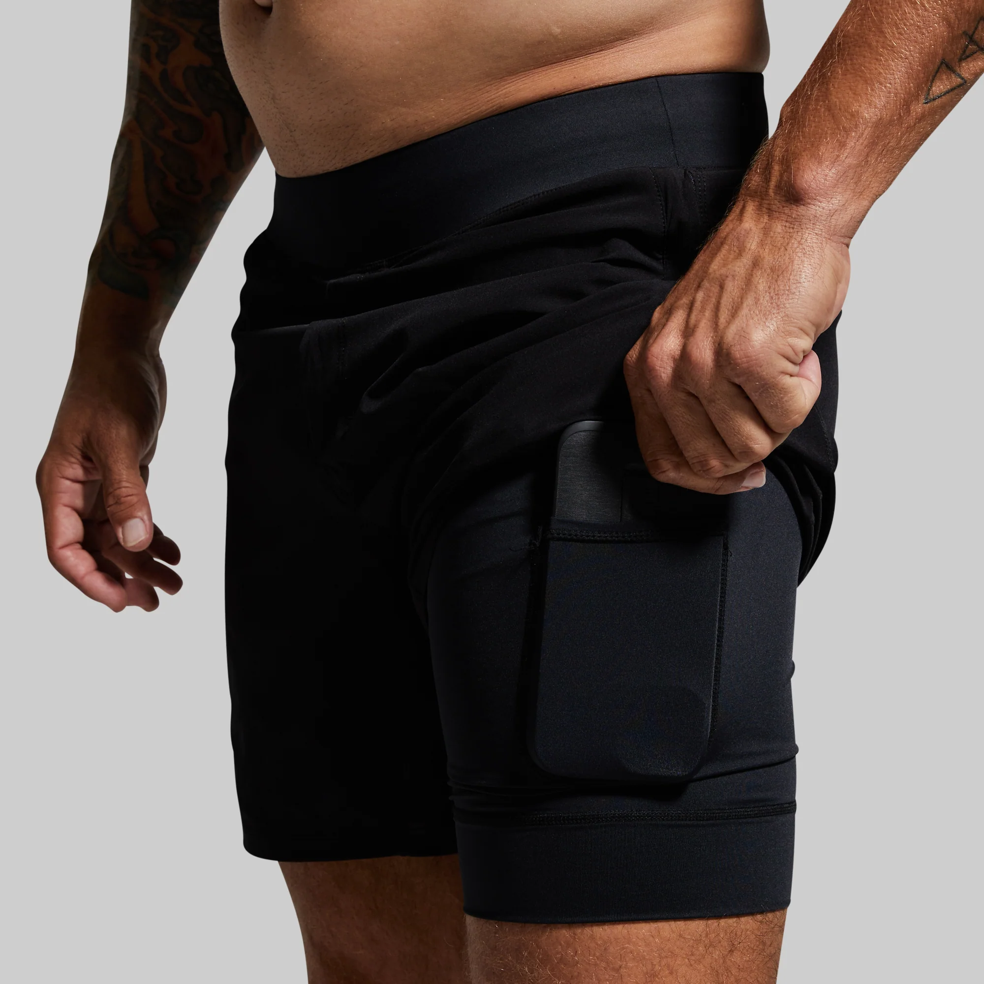 Versatile Short w/ Compression 7" (Black) - Image 3