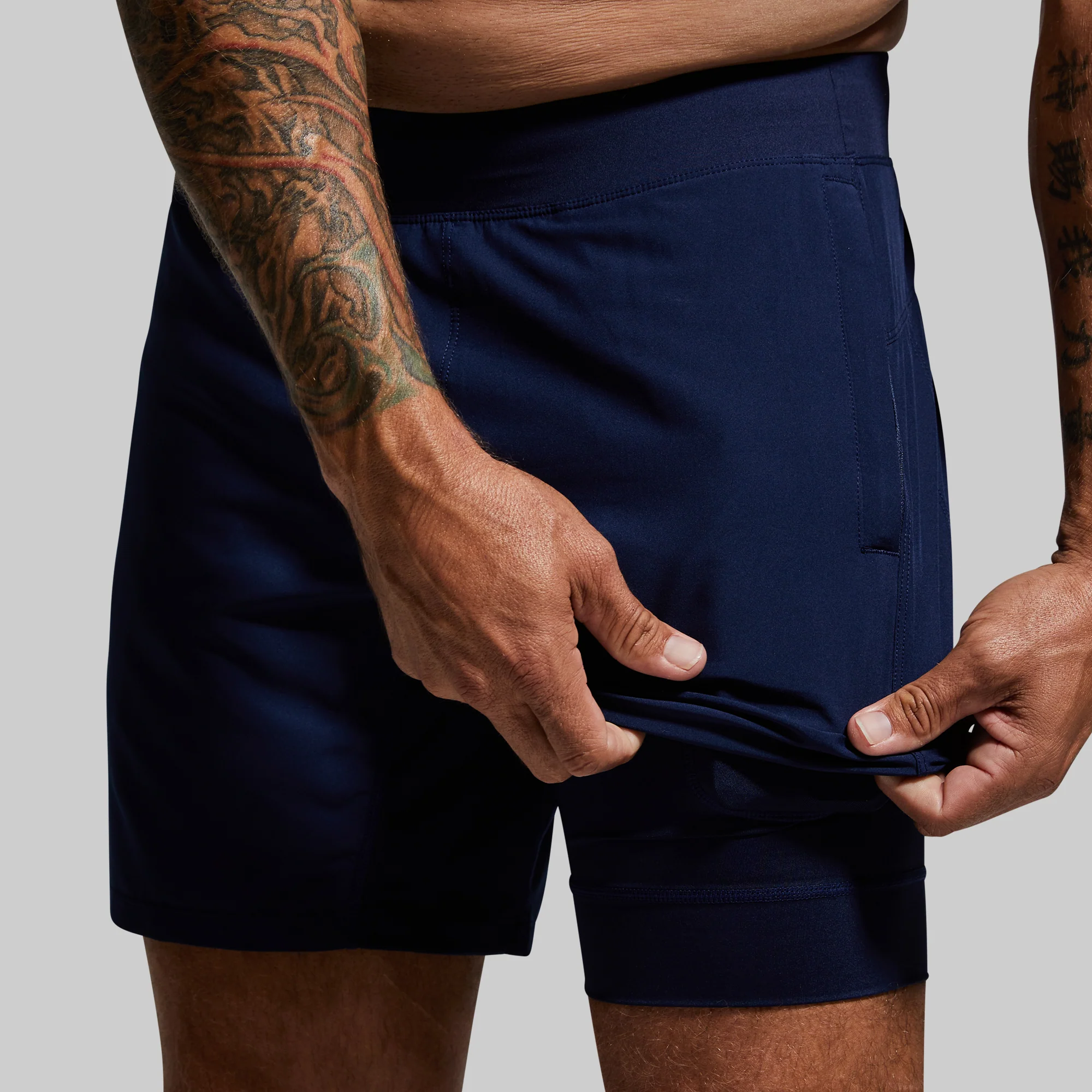 Versatile Short w/ Compression 7" (Navy) - Image 4